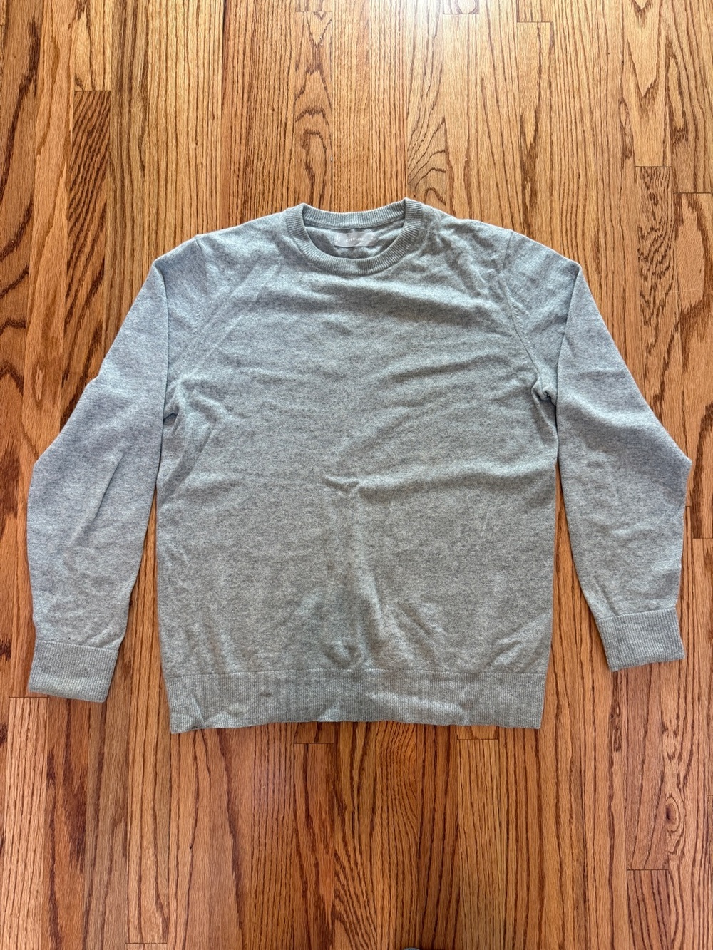 Everlane Men's Cashmere Crewneck Sweater in Heather Gray